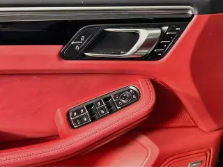 Porsche Macan 2020 AWD S 4dr SUV