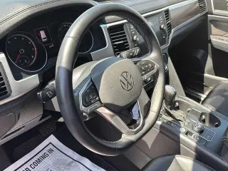 Volkswagen Atlas 2021 AWD V6 SE 4Motion 4dr SUV w/Technology (midyear release)