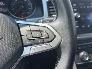 Volkswagen Atlas 2021 AWD V6 SE 4Motion 4dr SUV w/Technology (midyear release)