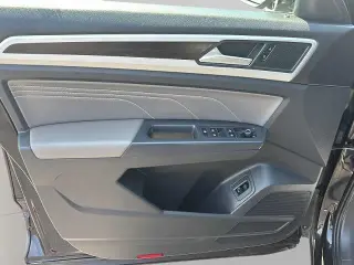 Volkswagen Atlas 2021 AWD V6 SE 4Motion 4dr SUV w/Technology (midyear release)