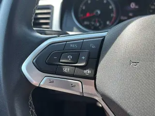 Volkswagen Atlas 2021 AWD V6 SE 4Motion 4dr SUV w/Technology (midyear release)