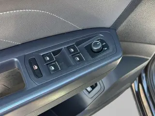 Volkswagen Atlas 2021 AWD V6 SE 4Motion 4dr SUV w/Technology (midyear release)