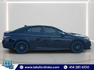 Toyota Camry 2022 AWD SE 4dr Sedan