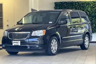 Chrysler Town and Country 2013 Touring 4dr Mini-Van