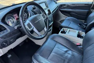 Chrysler Town and Country 2013 Touring 4dr Mini-Van