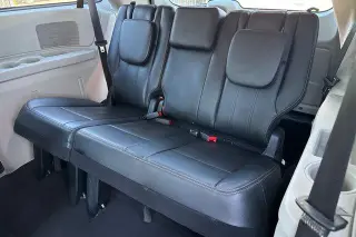 Chrysler Town and Country 2013 Touring 4dr Mini-Van