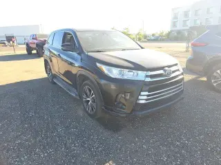 Toyota Highlander 2017 LE 4dr SUV (3.5L V6)
