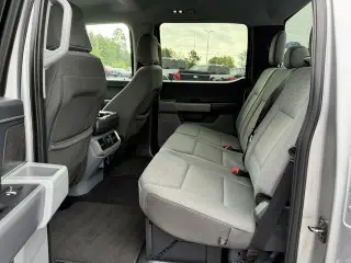 Ford F-150 2024 4x4 XLT 4dr SuperCrew 5.5 ft. SB