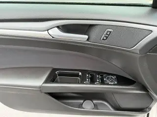 Ford Fusion 2013 SE 4dr Sedan