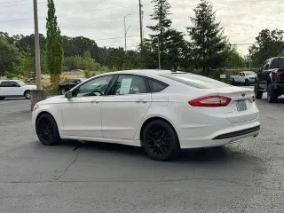 Ford Fusion 2013 SE 4dr Sedan