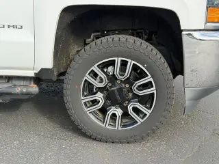 Chevrolet Silverado 2500HD 2017 4x4 Work Truck 4dr Double Cab SB