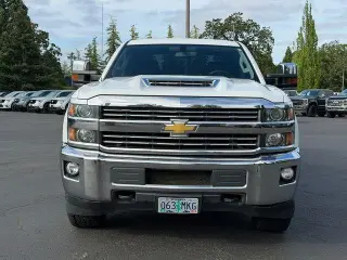 Chevrolet Silverado 2500HD 2017 4x4 Work Truck 4dr Double Cab SB