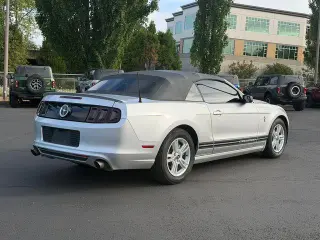 Ford Mustang 2013 V6 2dr Convertible