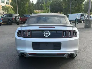 Ford Mustang 2013 V6 2dr Convertible