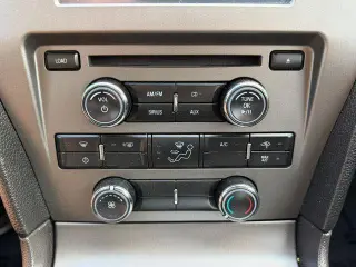 Ford Mustang 2013 V6 2dr Convertible