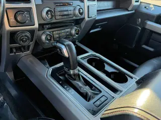 Ford F-150 2018 4x4 Platinum 4dr SuperCrew 5.5 ft. SB