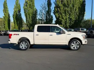 Ford F-150 2018 4x4 Platinum 4dr SuperCrew 5.5 ft. SB