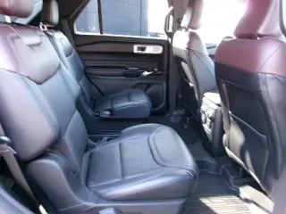 Ford Explorer 2022 AWD Platinum 4dr SUV