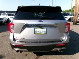 Ford Explorer 2022 AWD Platinum 4dr SUV