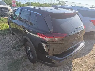 Nissan Rogue 2024 S 4dr Crossover
