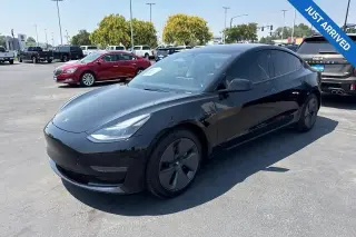 Tesla Model 3 2023 4dr Sedan