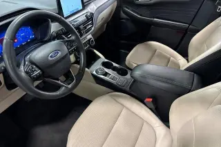Ford Escape 2022 AWD Titanium 4dr SUV