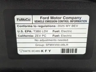Ford Mustang Mach-E 2025 Select 4dr SUV