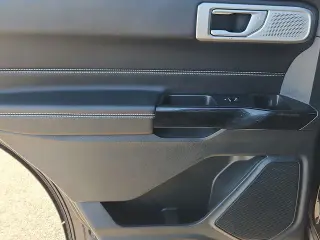 Ford Explorer 2023 AWD ST 4dr SUV
