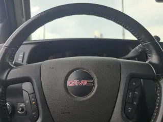 GMC Savana 2023 2500 3dr Extended Cargo Van