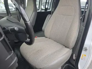 GMC Savana 2023 2500 3dr Extended Cargo Van