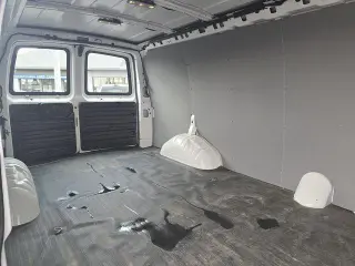 GMC Savana 2023 2500 3dr Extended Cargo Van