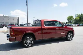 Ram 1500 2019 4x4 Laramie Longhorn 4dr Crew Cab 6.4 ft. SB Pickup