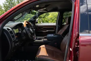 Ram 1500 2019 4x4 Laramie Longhorn 4dr Crew Cab 6.4 ft. SB Pickup