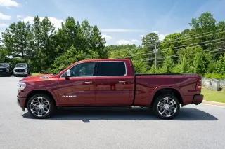 Ram 1500 2019 4x4 Laramie Longhorn 4dr Crew Cab 6.4 ft. SB Pickup
