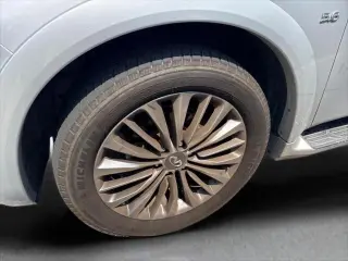 INFINITI QX80 2019 Luxe 4dr SUV