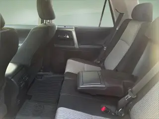 Toyota 4Runner 2019 4x4 SR5 4dr SUV