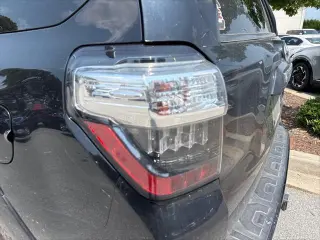Toyota 4Runner 2019 4x4 SR5 4dr SUV