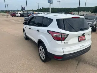 Ford Escape 2018 S 4dr SUV