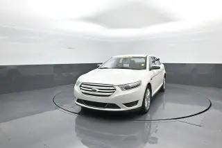 Ford Taurus 2018 Limited 4dr Sedan