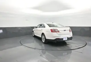 Ford Taurus 2018 Limited 4dr Sedan