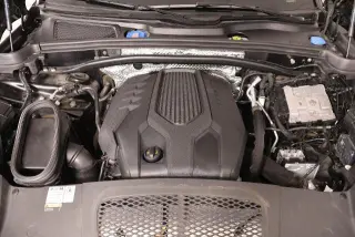 Porsche Macan 2022 AWD 4dr SUV