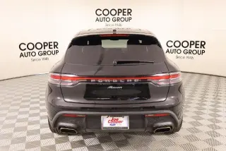 Porsche Macan 2022 AWD 4dr SUV