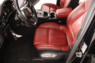 Porsche Macan 2022 AWD 4dr SUV