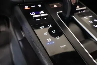 Porsche Macan 2022 AWD 4dr SUV