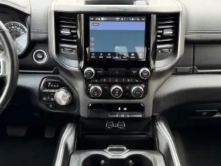 Ram 1500 2024 4x4 Laramie 4dr Crew Cab 5.6 ft. SB Pickup
