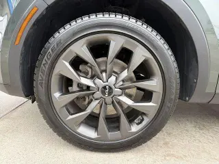 Kia Sorento 2023 AWD X-Line EX 4dr SUV