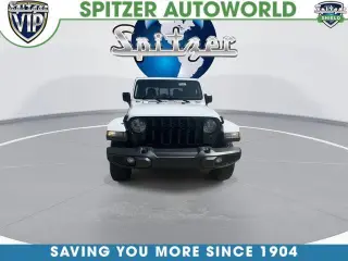 Jeep Gladiator 2021 4x4 Willys 4dr Crew Cab 5.0 ft. SB