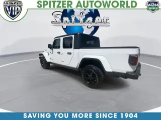 Jeep Gladiator 2021 4x4 Willys 4dr Crew Cab 5.0 ft. SB