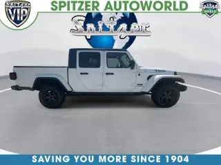 Jeep Gladiator 2021 4x4 Willys 4dr Crew Cab 5.0 ft. SB