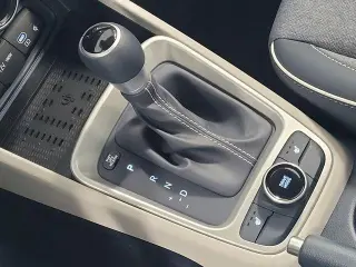 Hyundai VENUE 2025 Limited 4dr Crossover
